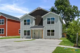 909 A S 2nd St, Temple, TX 76504 - Photo 3