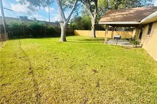 4702 Aster Ln, Victoria, TX 77904 - Photo 23