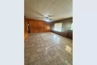 4702 Aster Lane, Victoria, TX 77904 - Photo 5