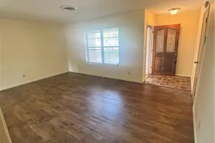 4702 Aster Ln, Victoria, TX 77904 - Photo 3