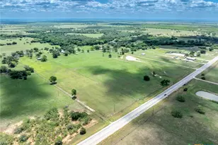 6589 State Hwy 304, Harwood, TX 78632 - Photo 43