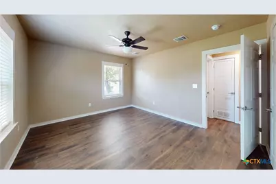 952 Fannin Loop, Temple, TX 76501 - Photo 5