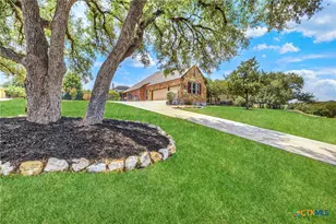 921 Santa Cruz, New Braunfels, TX 78132 - Photo 3