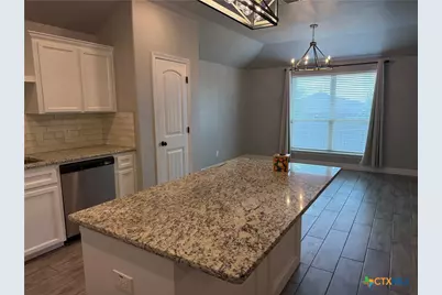 2106 Blackhawk Loop, Belton, TX 76513 - Photo 7