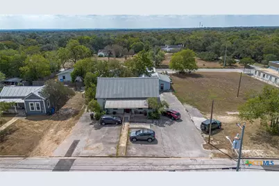 523 E Donegan Street, Seguin, TX 78155 - Photo 19