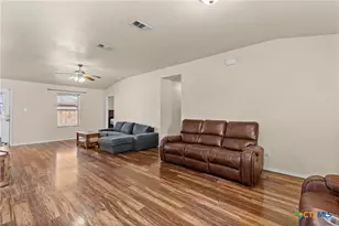 204 McFaddan Ln, Temple, TX 76502 - Photo 9