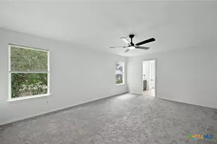 9007 Walnut Springs, Universal City, TX 78148 - Photo 11