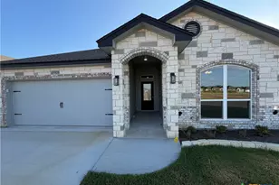 2541 Cedar Glen Dr, Belton, TX 76513 - Photo 1