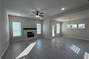 2541 Cedar Glen Dr, Belton, TX 76513 - Photo 3