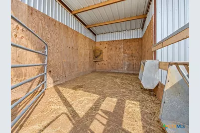 2491 E Fannin Goliad, Goliad, TX 77963 - Photo 17