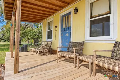 2491 E Fannin Goliad, Goliad, TX 77963 - Photo 7