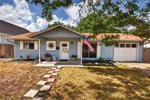 553 Scenic Dr, Canyon Lake, TX 78133 - Photo 3