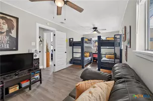 553 Scenic Dr, Canyon Lake, TX 78133 - Photo 19