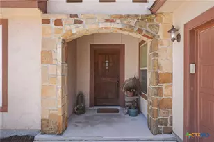 225 Greenway Dr, Seguin, TX 78155 - Photo 5