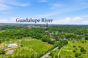 225 Greenway Dr, Seguin, TX 78155 - Photo 3