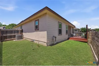 225 Greenway Drive, Seguin, TX 78155 - Photo 35