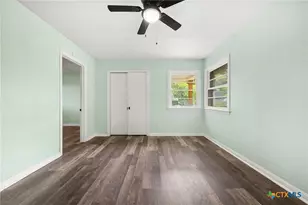 2215 N 9th St, Temple, TX 76501 - Photo 19
