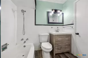 2215 N 9th St, Temple, TX 76501 - Photo 27