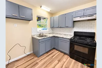 933 Fannin Loop, Temple, TX 76501 - Photo 9