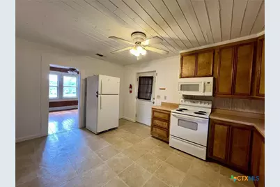 407 S Second Street, Ganado, TX 77962 - Photo 9