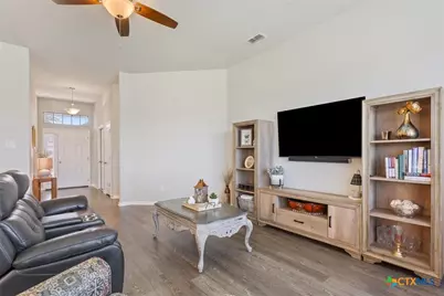1030 Spring Terrace Loop, Temple, TX 76502 - Photo 5