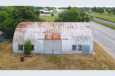 400 W North Street, Louise, TX 77455 - Photo 9