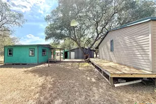201 Sandra Ln, Victoria, TX 77905 - Photo 11