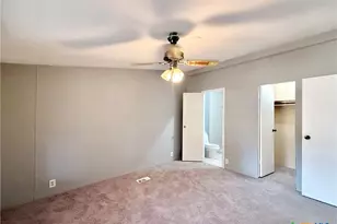 201 Sandra Ln, Victoria, TX 77905 - Photo 31