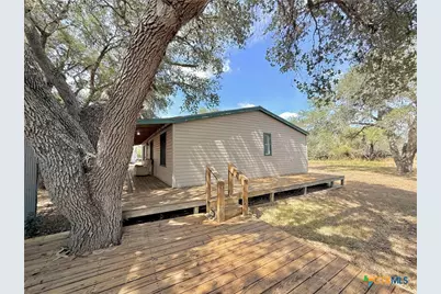 201 Sandra Lane, Victoria, TX 77905 - Photo 5
