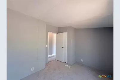 201 Sandra Lane, Victoria, TX 77905 - Photo 39