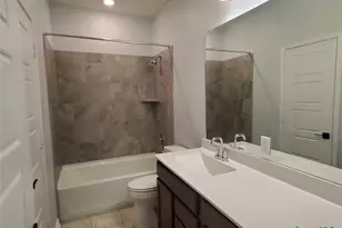 305 Dakota Crk, New Braunfels, TX 78130 - Photo 21