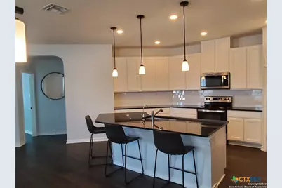 305 Dakota Creek, New Braunfels, TX 78130 - Photo 11