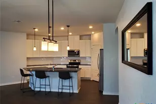 305 Dakota Crk, New Braunfels, TX 78130 - Photo 13