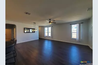 305 Dakota Creek, New Braunfels, TX 78130 - Photo 7