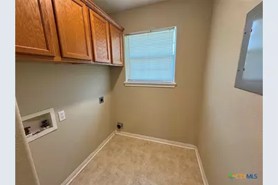 139 Sherwood Drive, Victoria, TX 77901 - Photo 9
