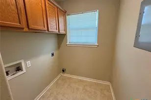 139 Sherwood Dr, Victoria, TX 77901 - Photo 9