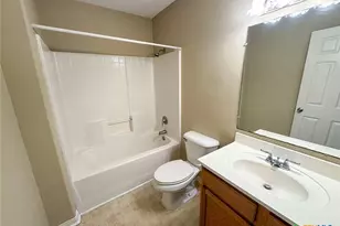 139 Sherwood Dr, Victoria, TX 77901 - Photo 13