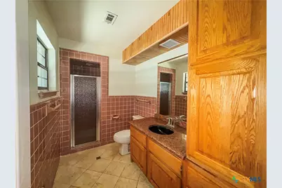 909 Anderson Street, Hearne, TX 77859 - Photo 27