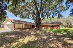 909 Anderson St, Hearne, TX 77859 - Photo 21