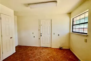 909 Anderson St, Hearne, TX 77859 - Photo 29