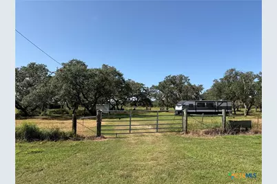 209 Korth Lane, Goliad, TX 77963 - Photo 31