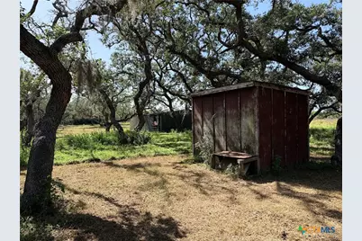 209 Korth Lane, Goliad, TX 77963 - Photo 23