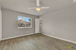 104 Grant Way, Kyle, TX 78640 - Photo 11
