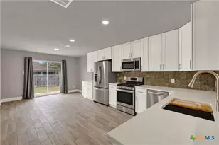 104 Grant Way, Kyle, TX 78640 - Photo 5