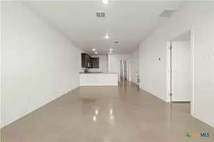 8910 Little Leaf Mulberry Dr, Killeen, TX 76542 - Photo 5