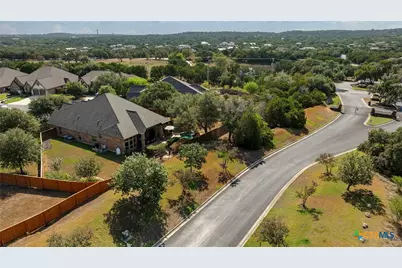 662 Waratah Avenue, New Braunfels, TX 78132 - Photo 33