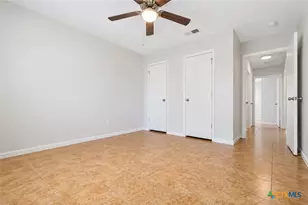 217 E Beeline Ln, Harker Heights, TX 76548 - Photo 7