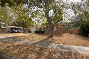 303 Ridge St, Copperas Cove, TX 76522 - Photo 17