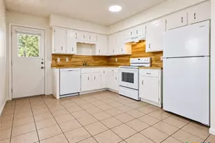 219 E Beeline Ln, Harker Heights, TX 76548 - Photo 5