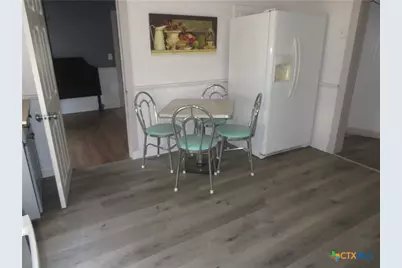 308 N Pumphrey, Edna, TX 77957 - Photo 11